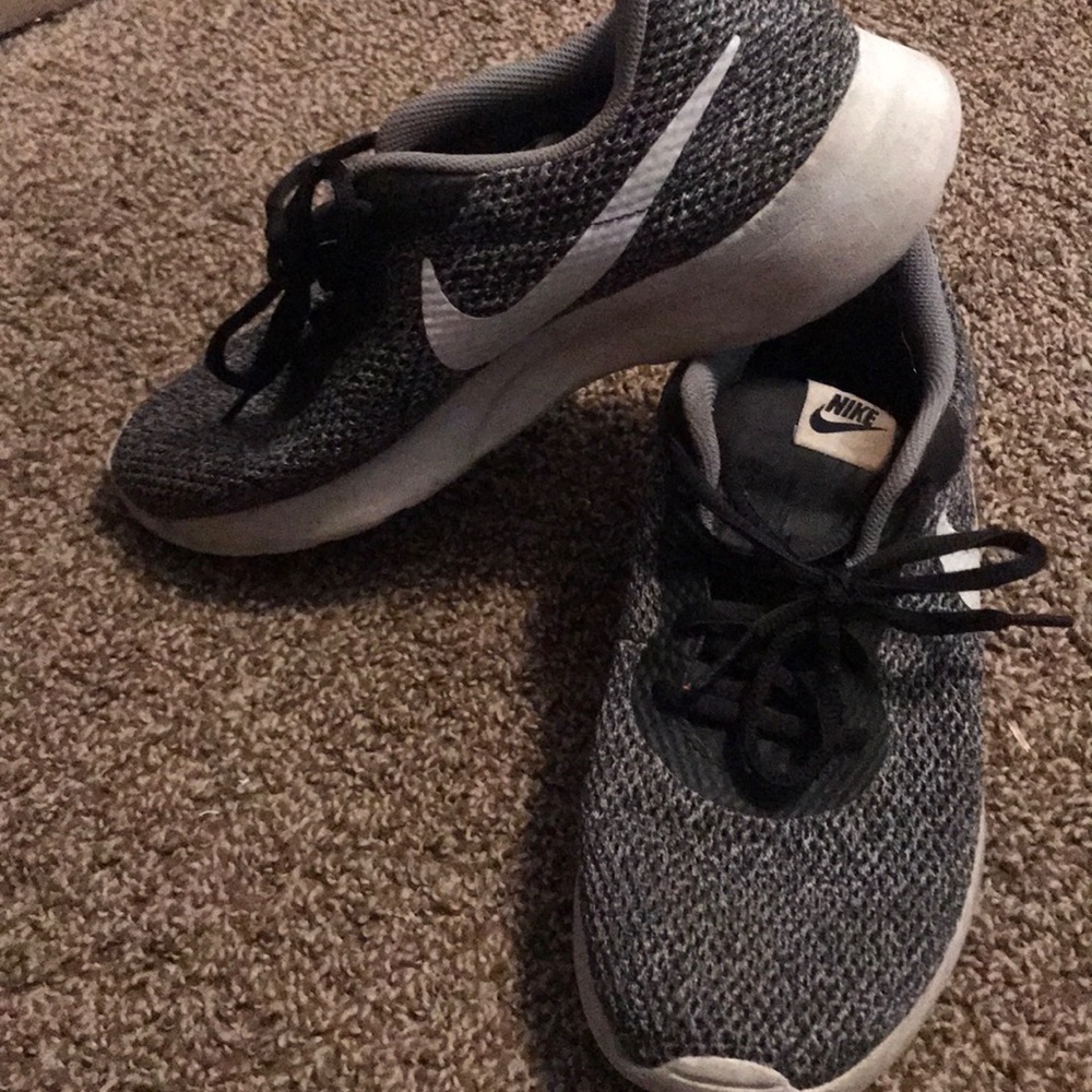 Nike, men’s 8.5 shoes. Great used condition